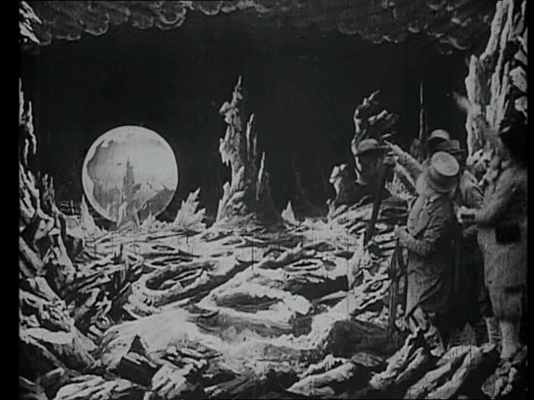 Voyage dans la Lune