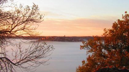 Cordes sur Ciel au dessus de la brume