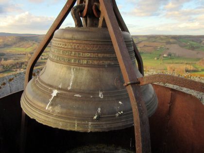 Cloche de 1832 - Tour du clocher de Cordes